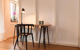 Wohnung Mit Tiefgarage U. Balkon